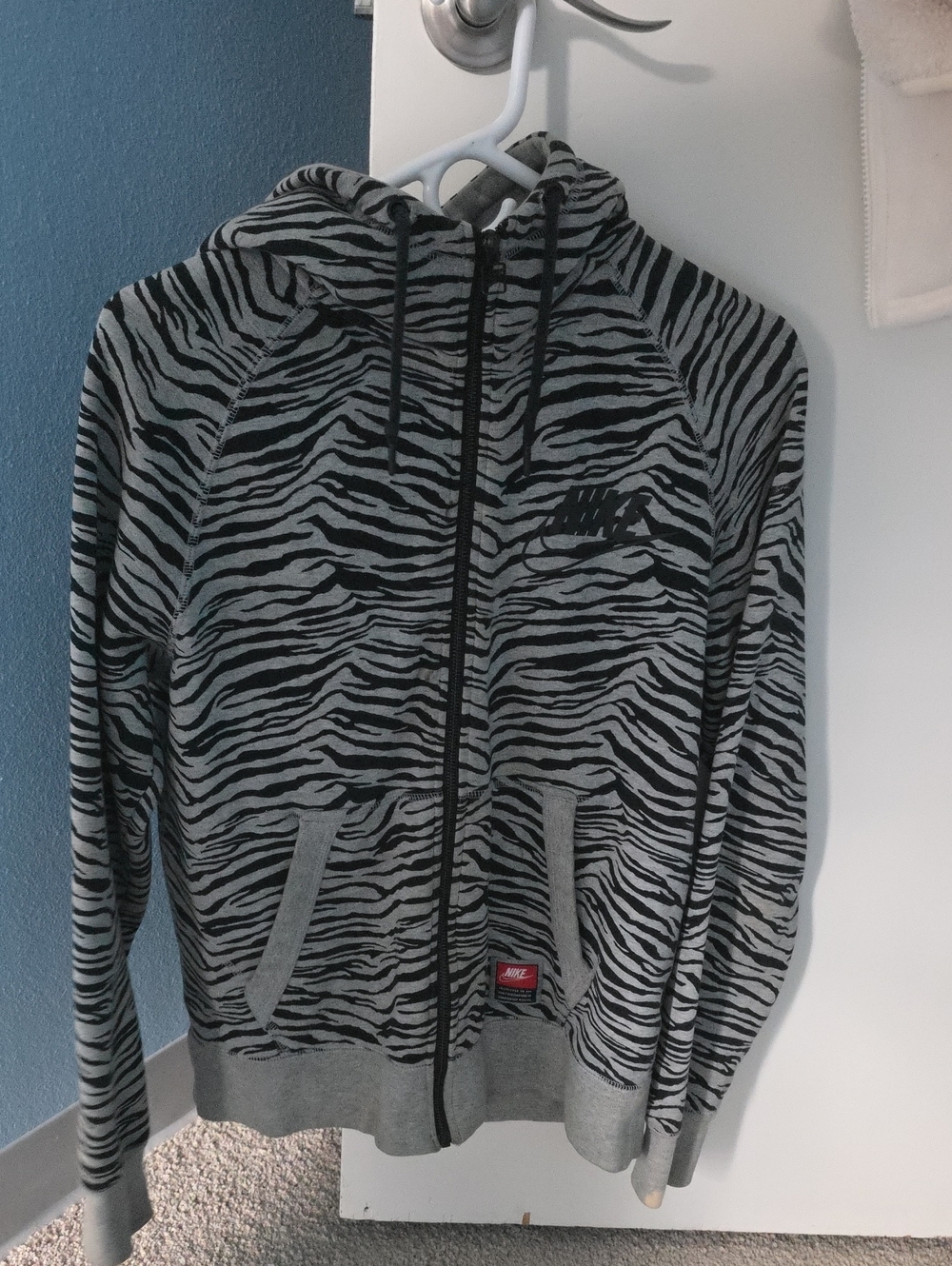 Nike Gray and Black Zebra-Print Full-Zip Hoodie